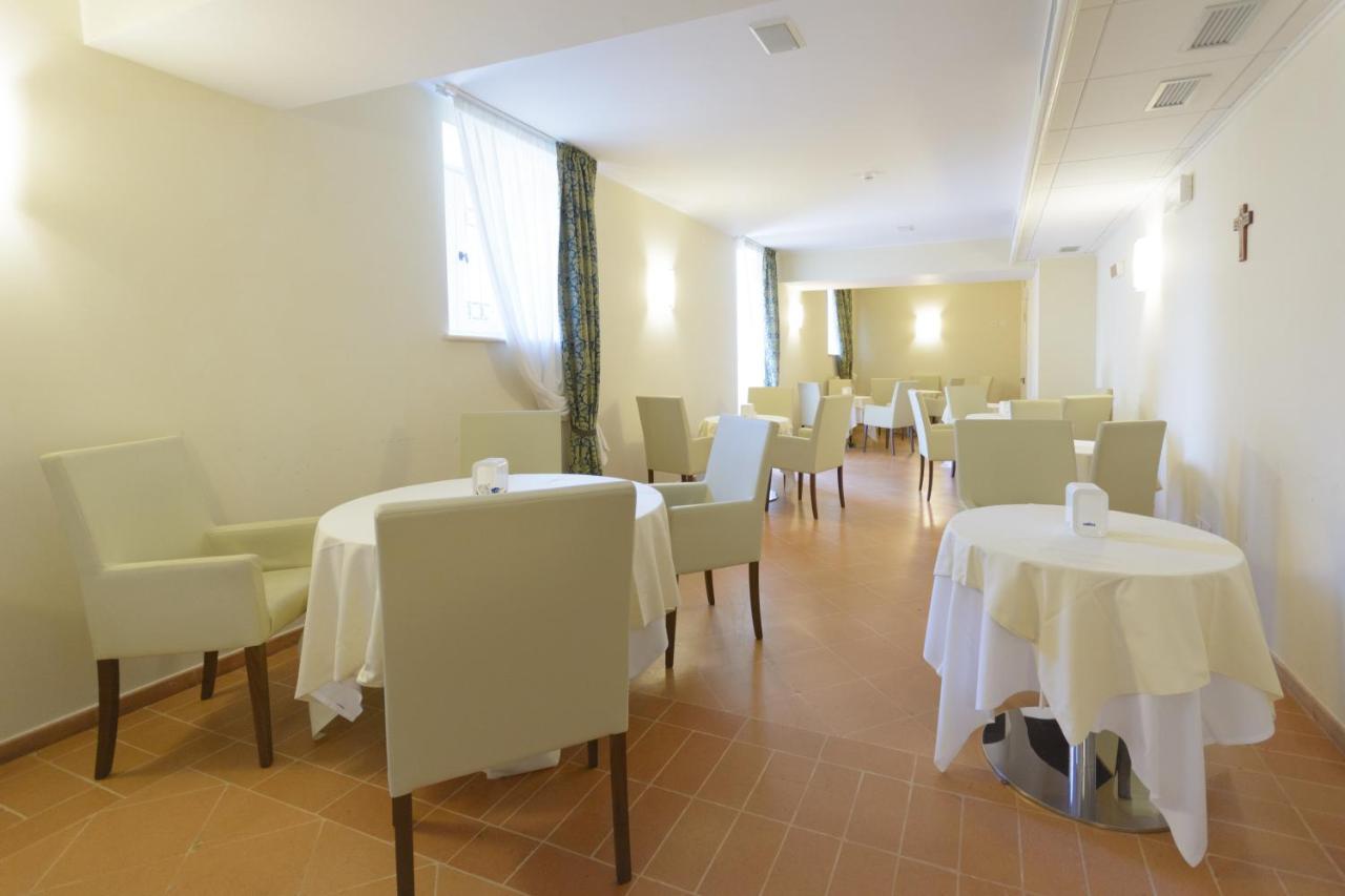 Domus Stella Maris - Casa Per Ferie Ancona Exterior foto